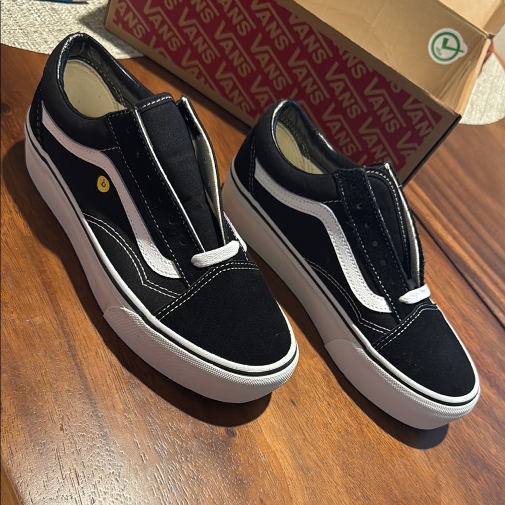 Vans Old Skool Platform - never worn!